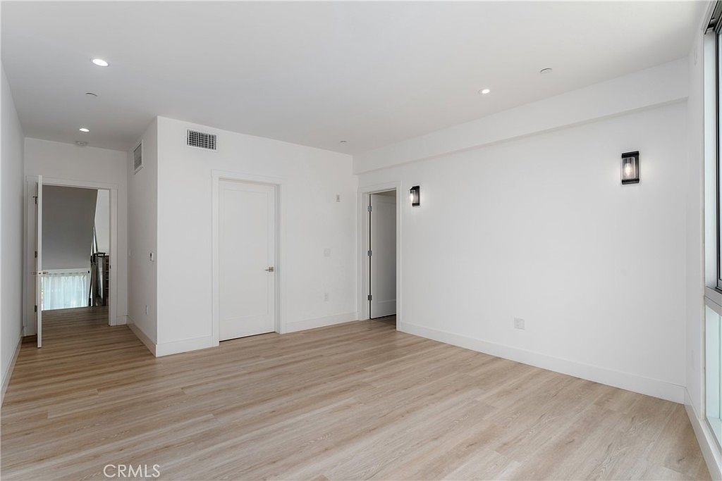 2648 State St #E Carlsbad, CA 92008  | New build