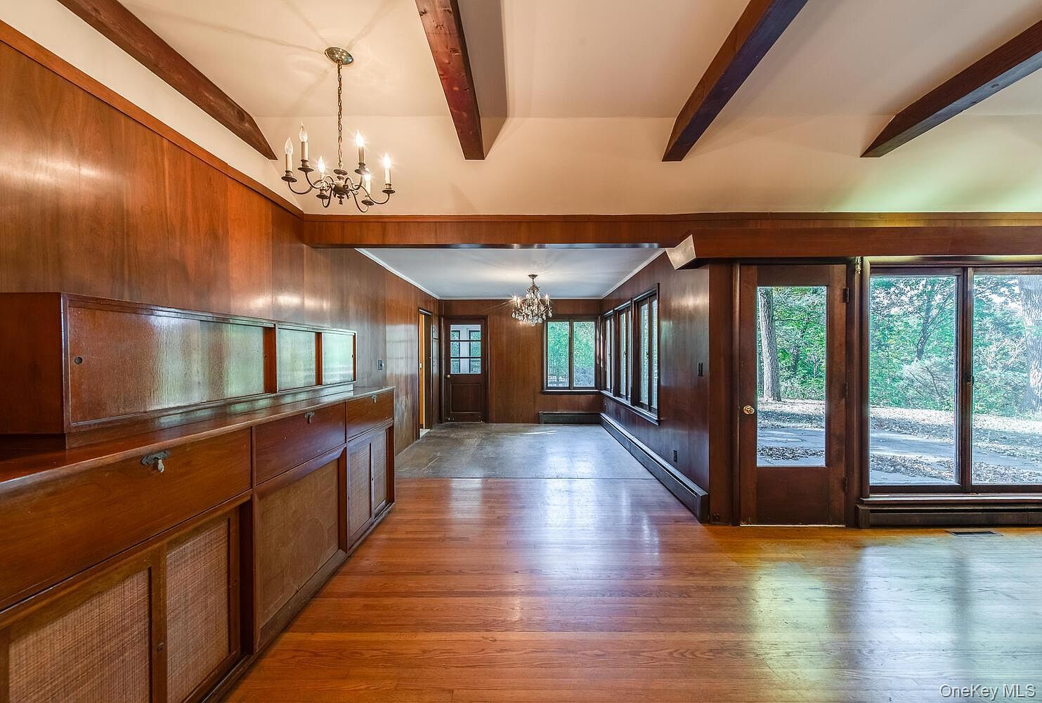 19 Ridgeview Rd Poughkeepsie, NY 12603 | Single Family