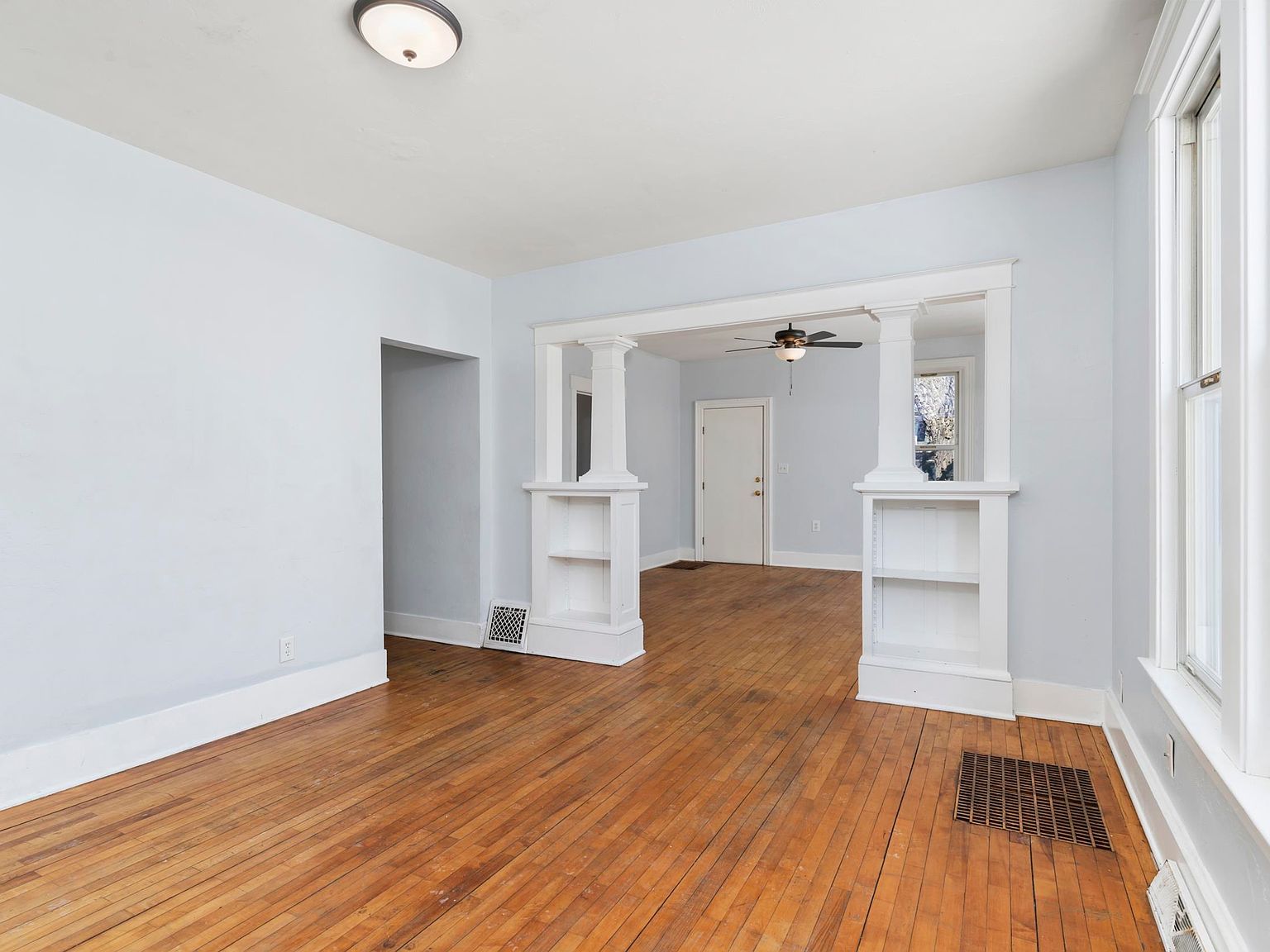 1003 W Spencer St Appleton, WI 54914  | Single Family