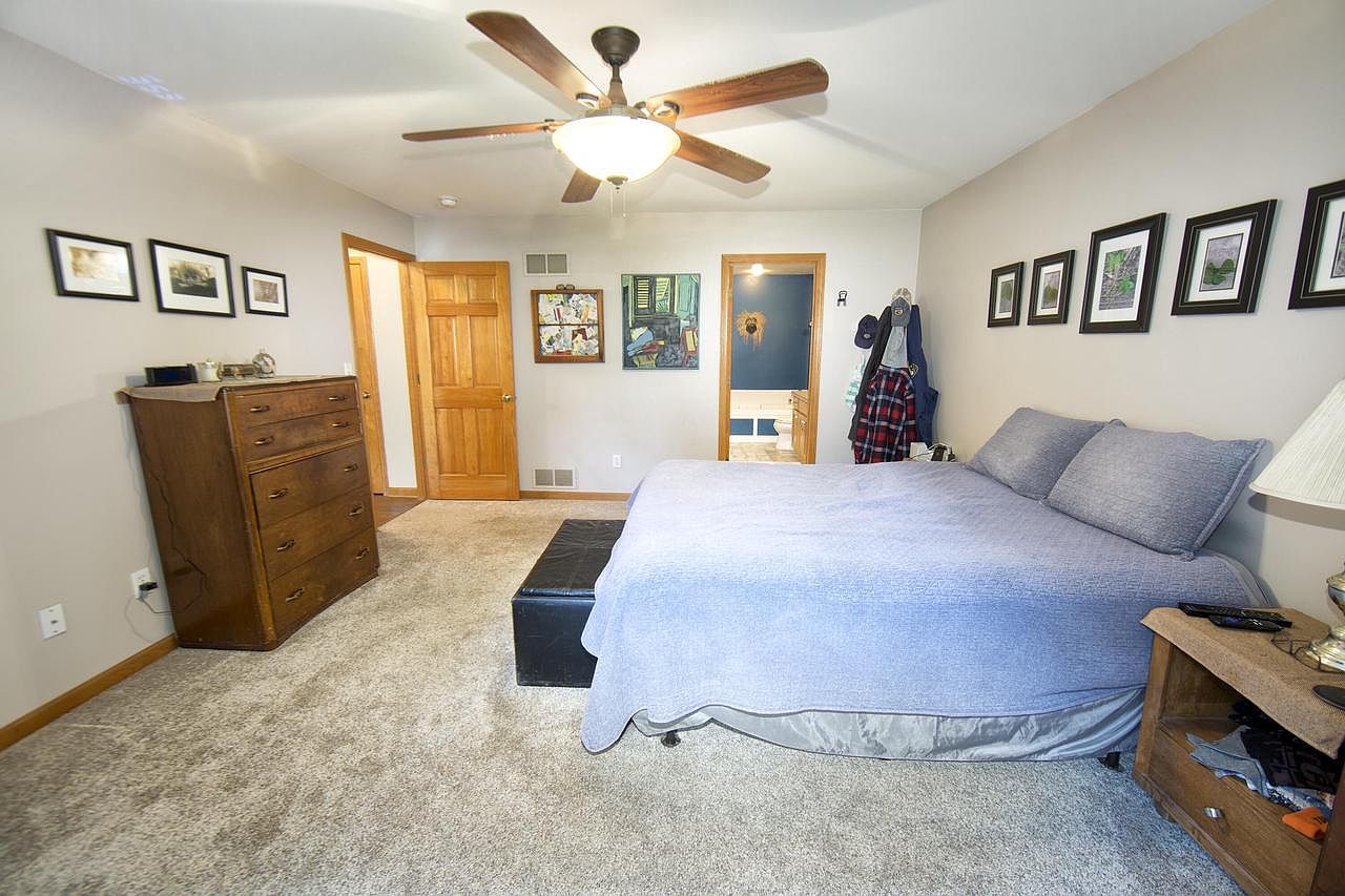 625 Chadwick Dr Watertown, WI 53094 | Single Family