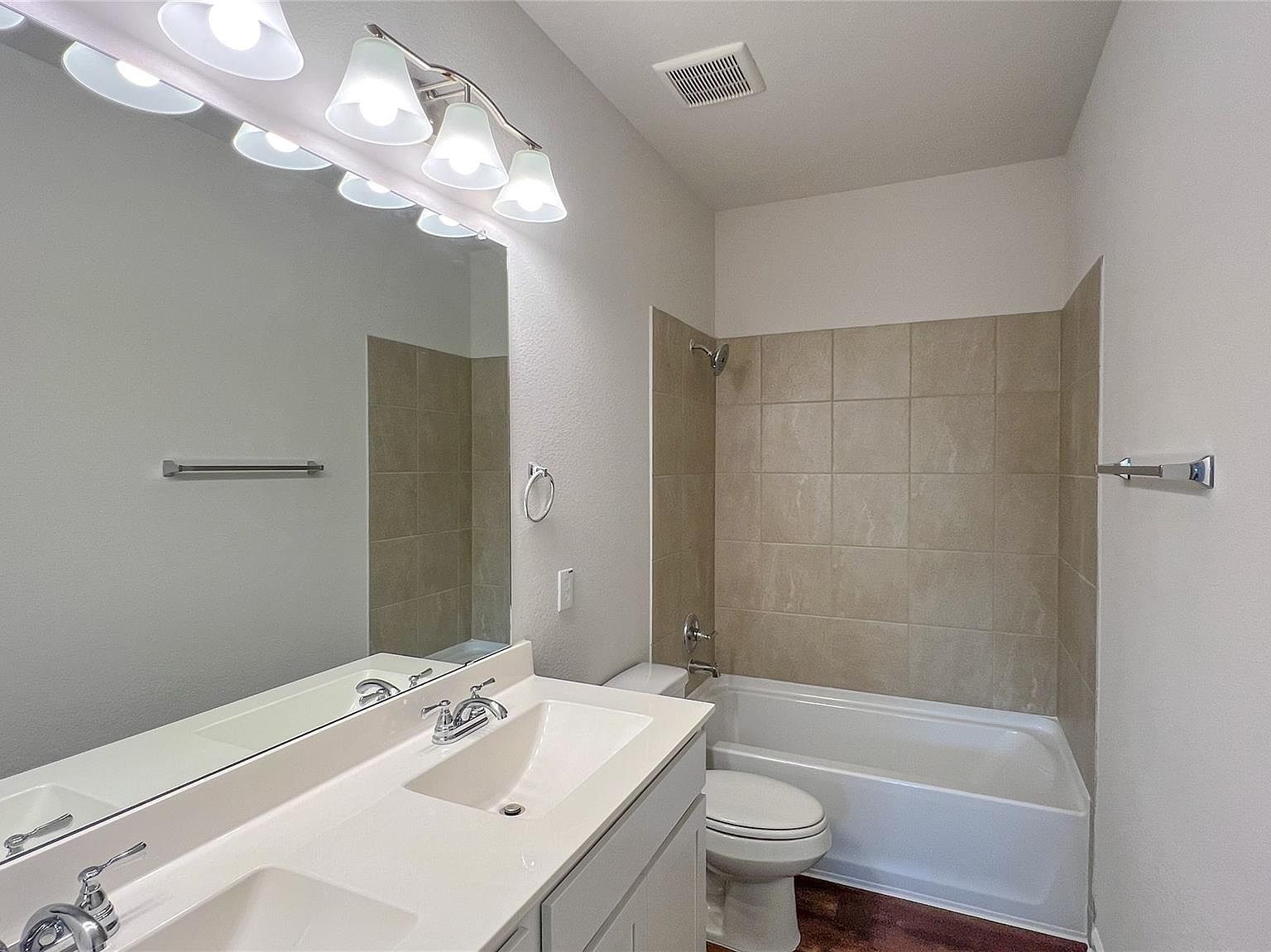 14390 Chilean Way Splendora, TX 77372 | Single Family