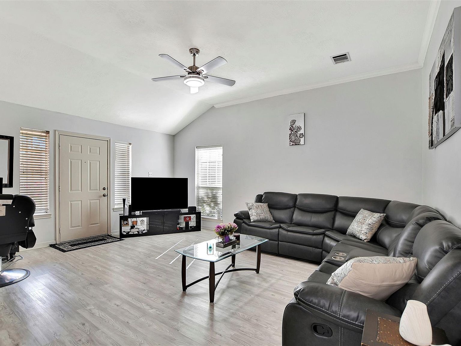 1721 & 1723 Hazelwood St Conroe, TX 77301  | Multi Family