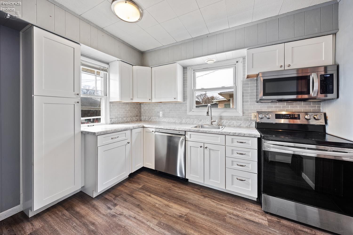 322 E 6th St Pt Clinton, OH 43452  | Single Family