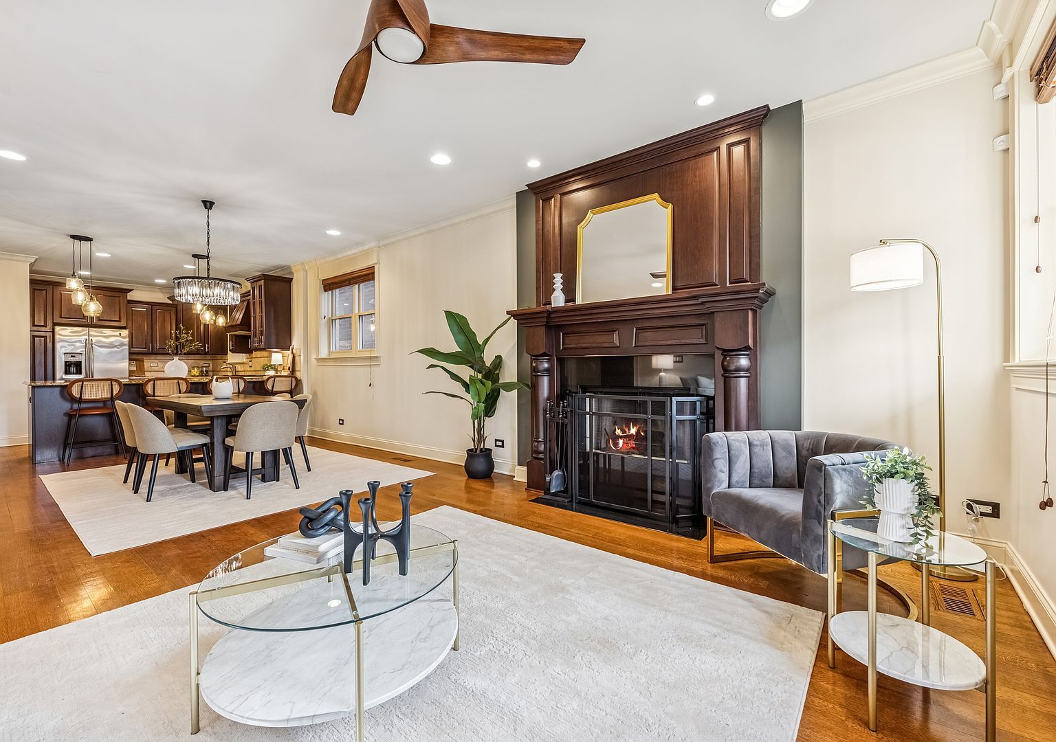 6121 N Winthrop Ave APT 1S Chicago, IL 60660  | Condominium