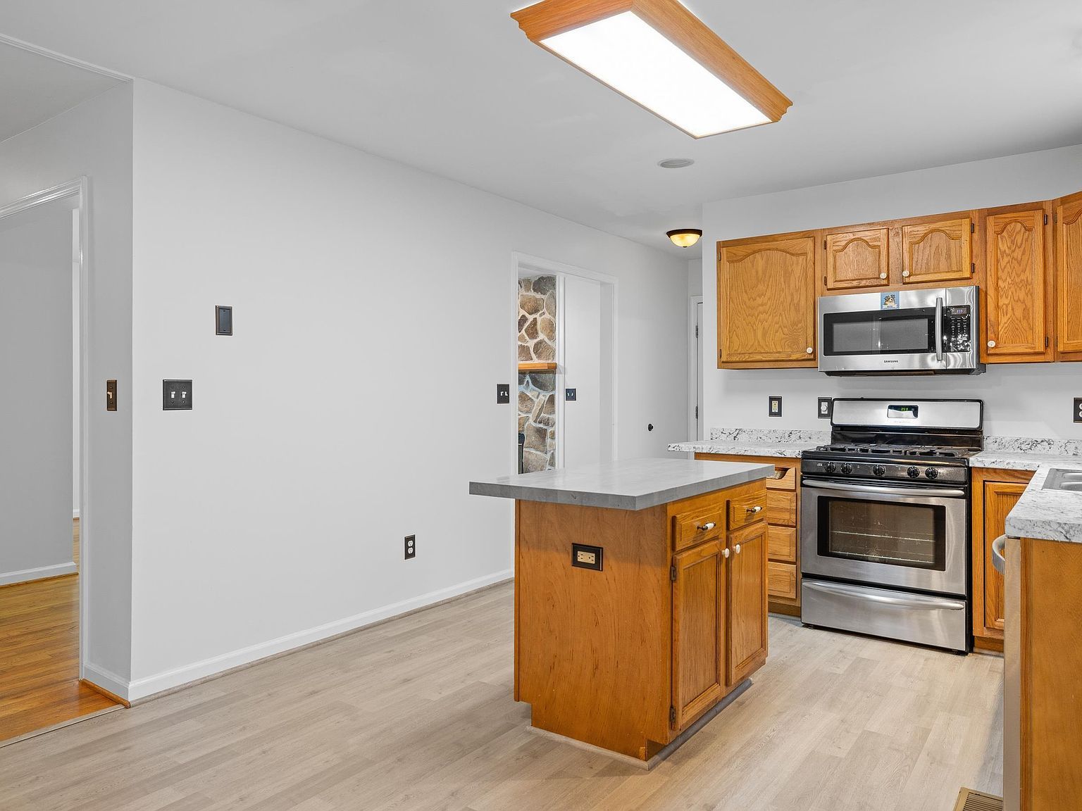 4 Xebec Rd Palmyra, VA 22963  | Single Family