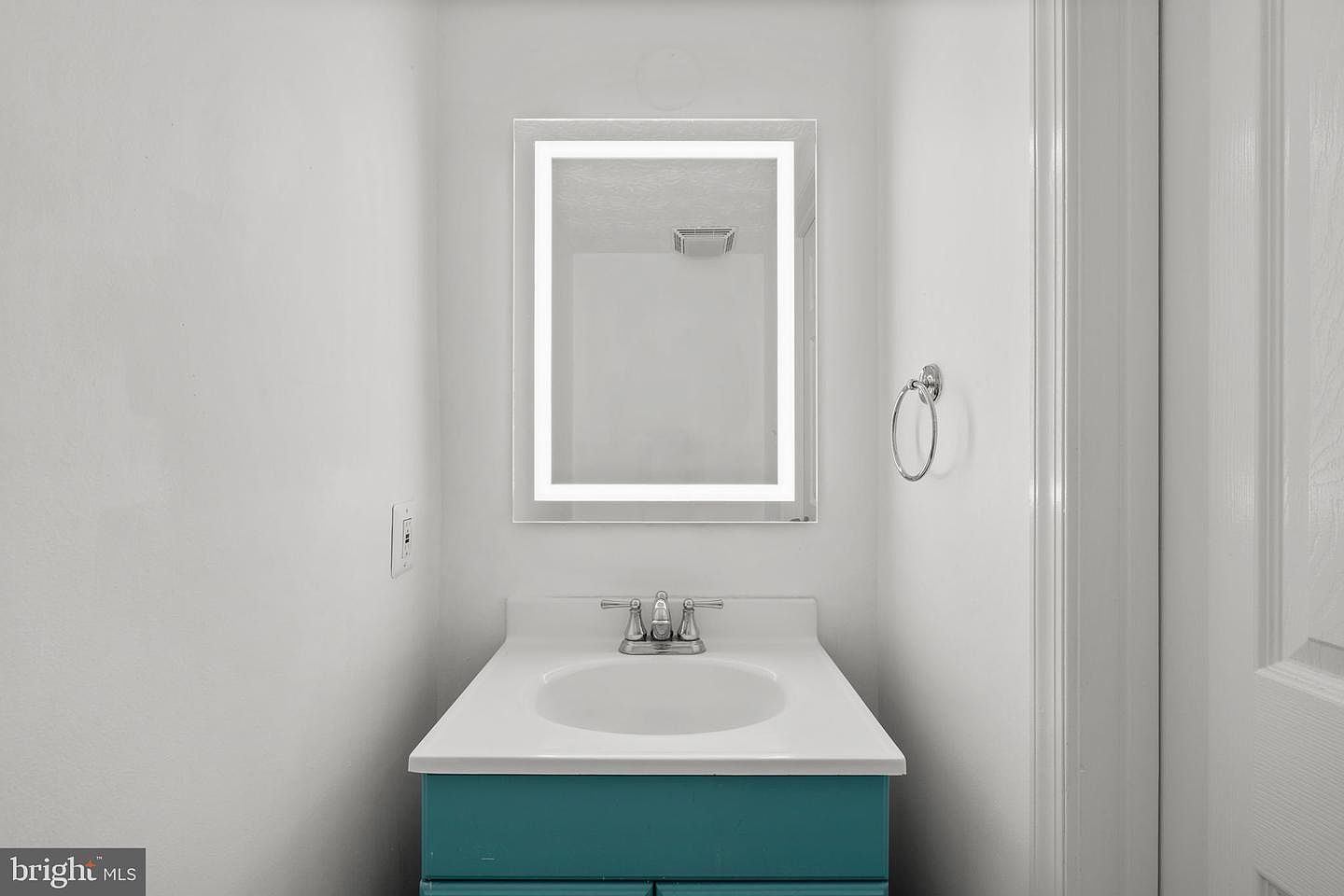 18656 Winding Creek Pl Germantown, MD 20874  | New build