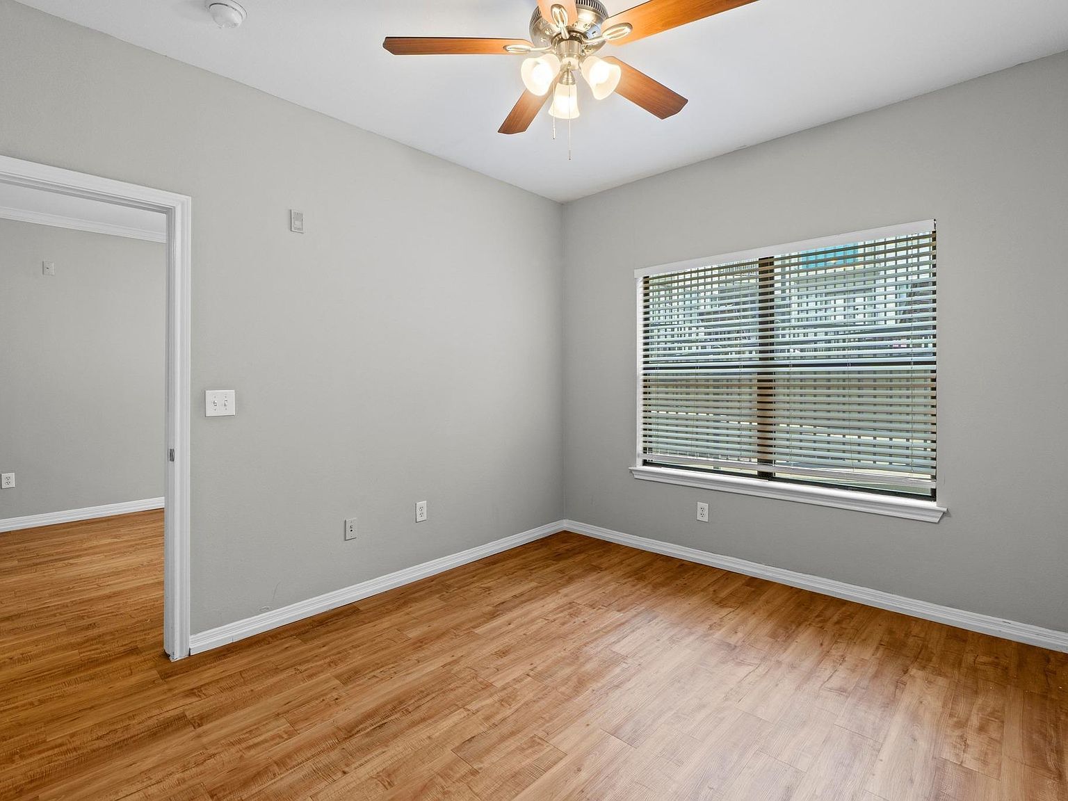 2502 Leon St APT 213 Austin, TX 78705 | Condominium