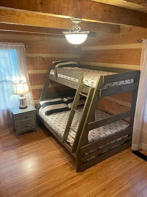 263 Lakeshore Dr Russell Springs, KY 42642  | Single Family