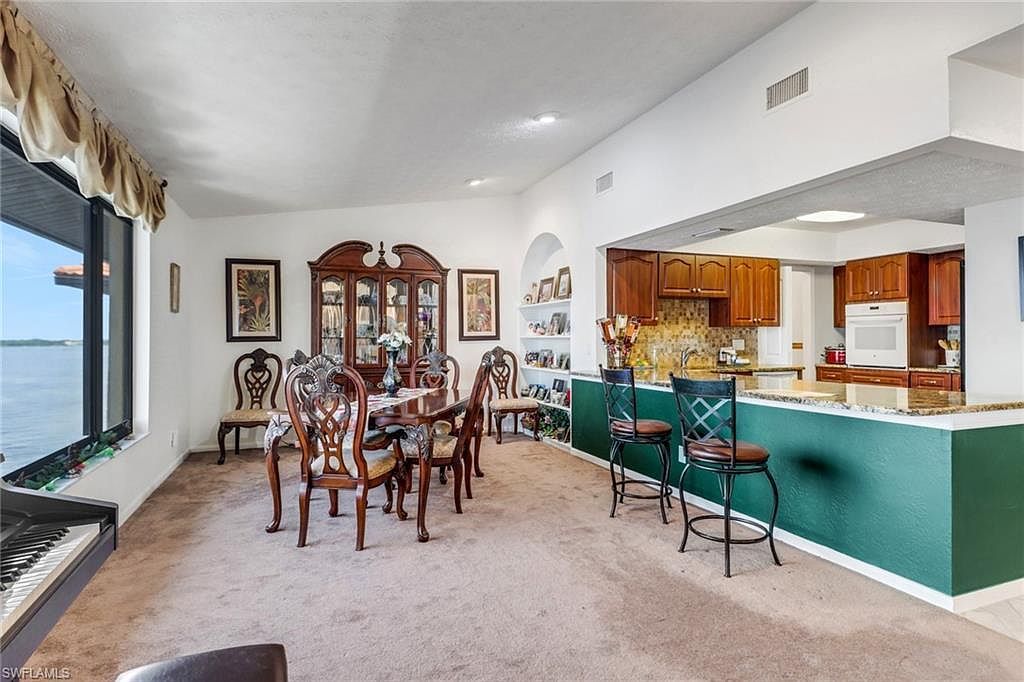 4015 SE 20th Pl APT 503 Cape Coral, FL 33904  | Condominium