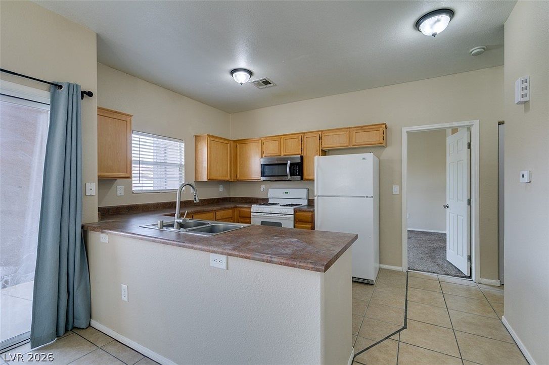 3812 Ormond Beach St Unit 201 Las Vegas, NV 89129  | Condominium