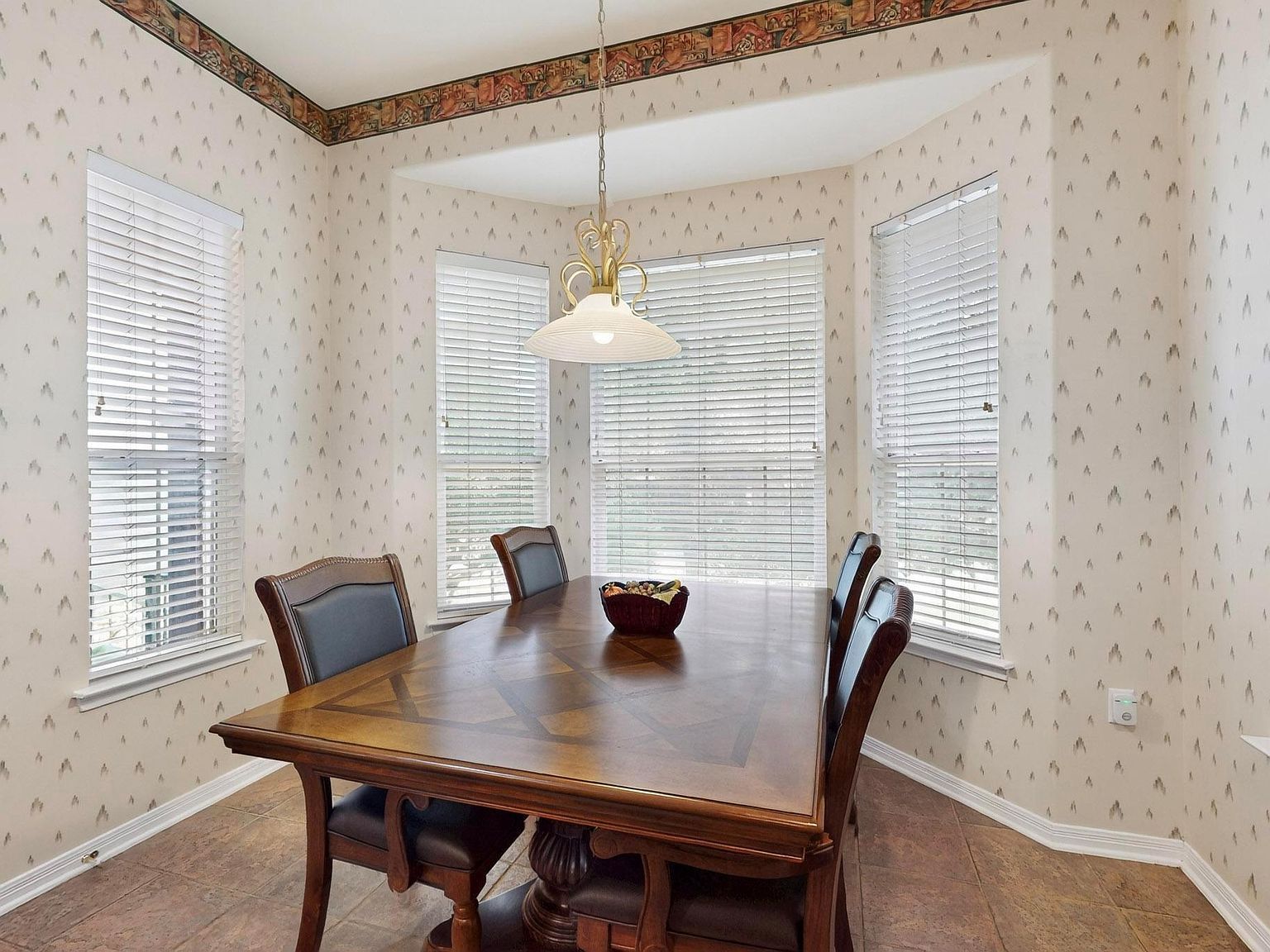 100 Egret Cv Georgetown, TX 78633  | Single Family