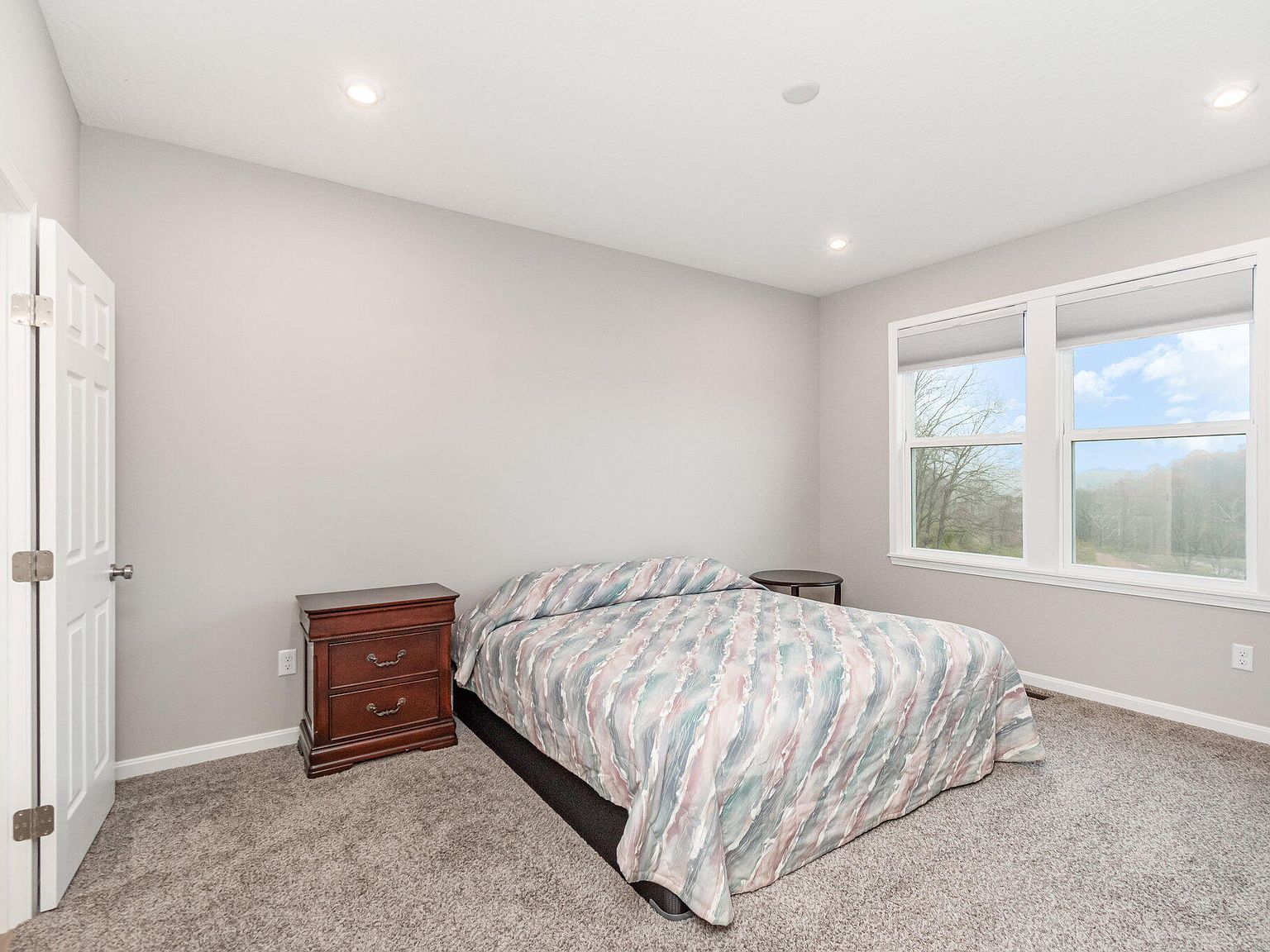 3884 Volterra Ln Covington, KY 41017  | Single Family