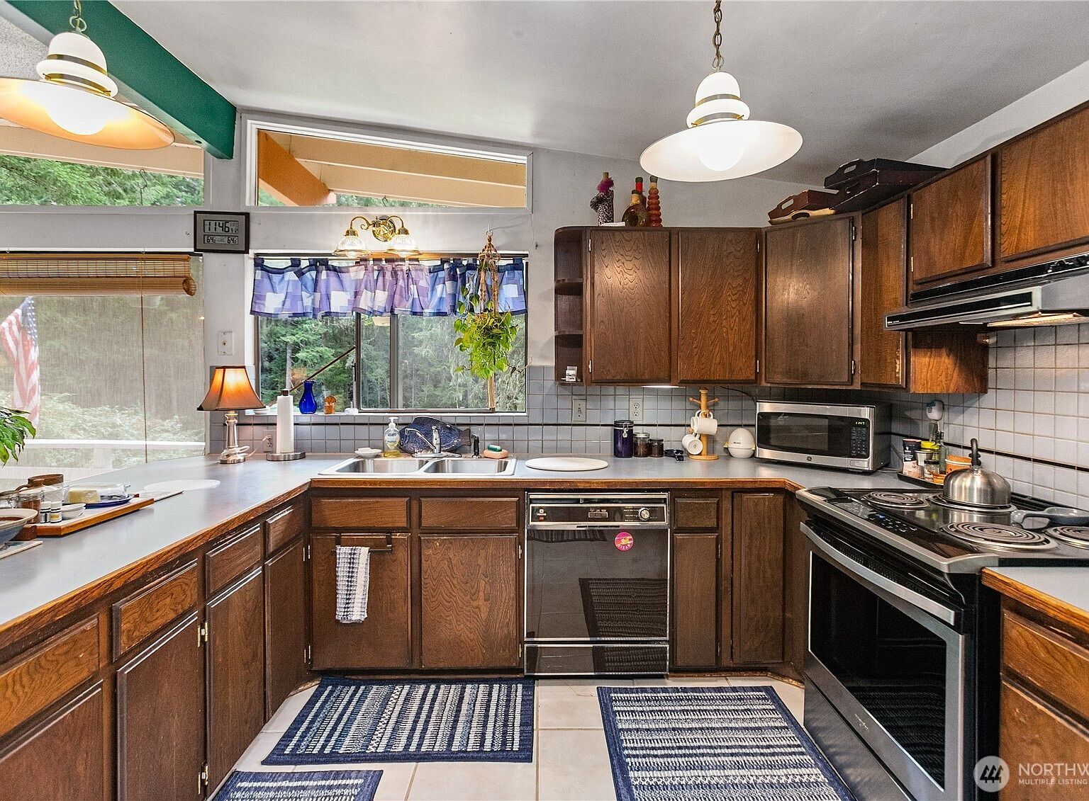 91 E Jack Pine Ln Union, WA 98592 | Single Family