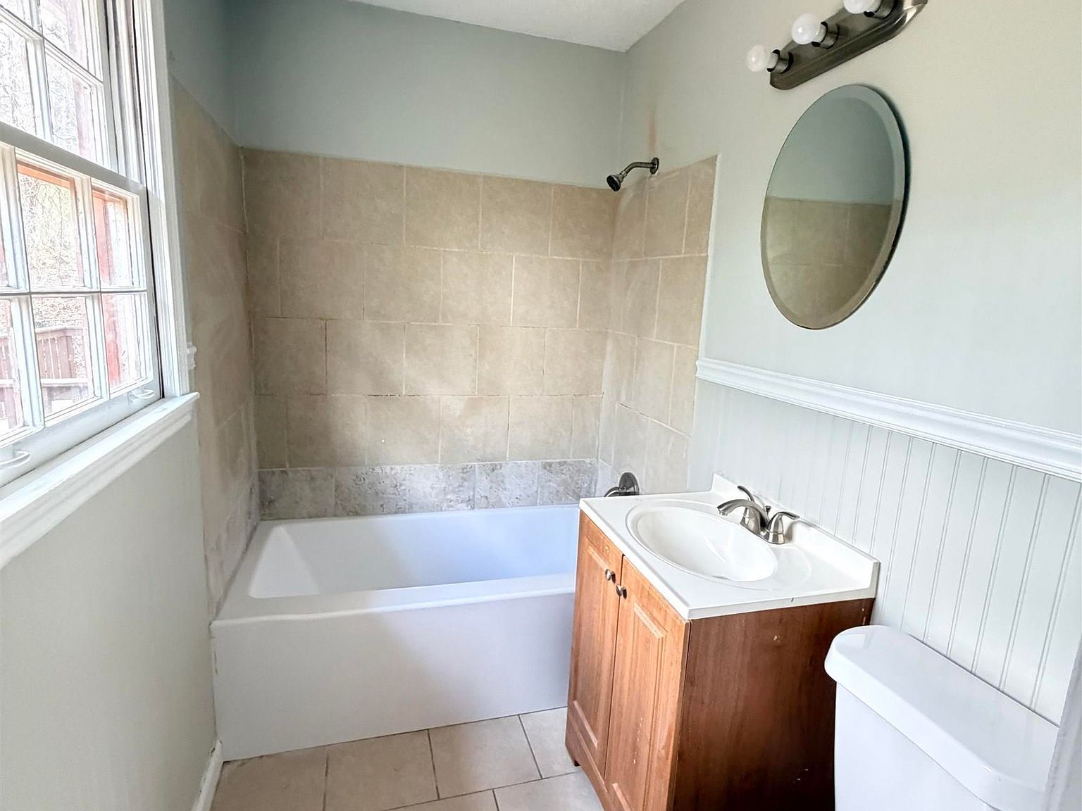 1437 Highland Dr Birmingham, AL 35235  | Single Family