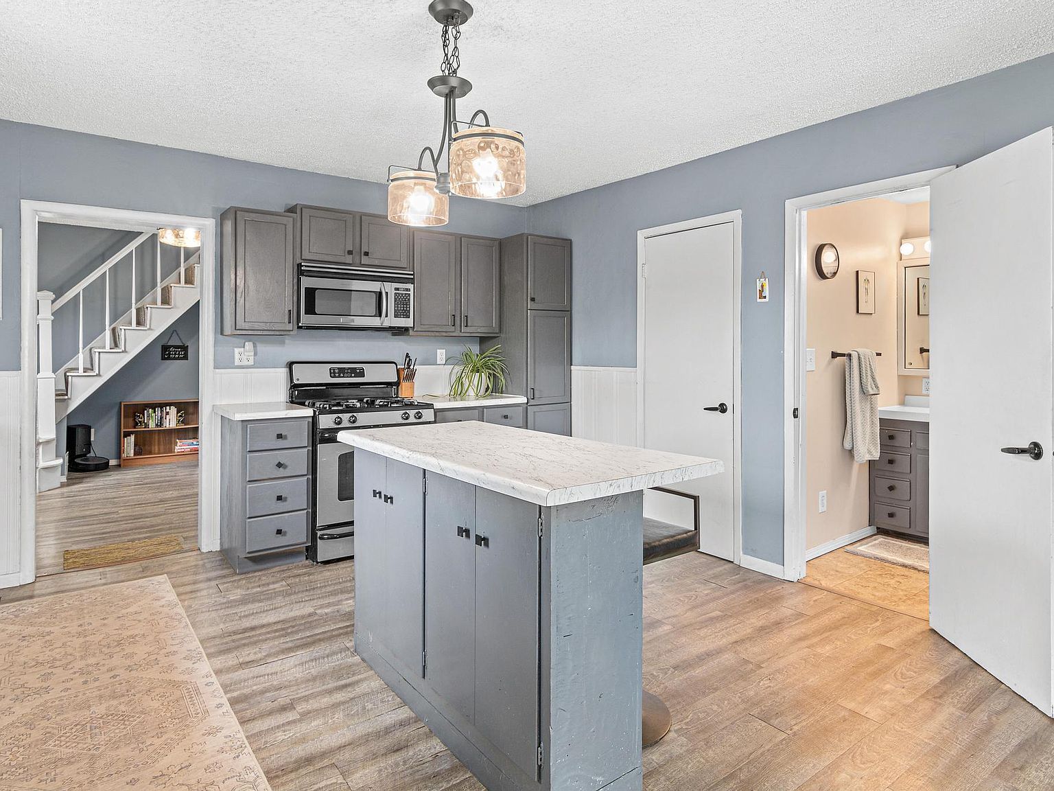 653 19th Ave NE Minneapolis, MN 55418 | Single Family