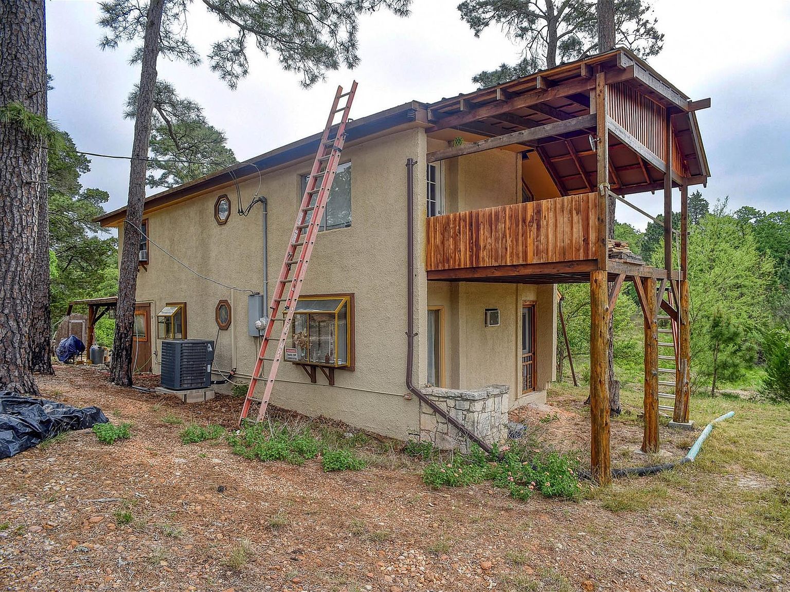 125 Turkey Trot Ln Smithville, TX 78957 | Single Family