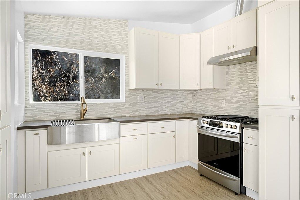 9741 Oak Bend Dr Tujunga, CA 91042  | Single Family