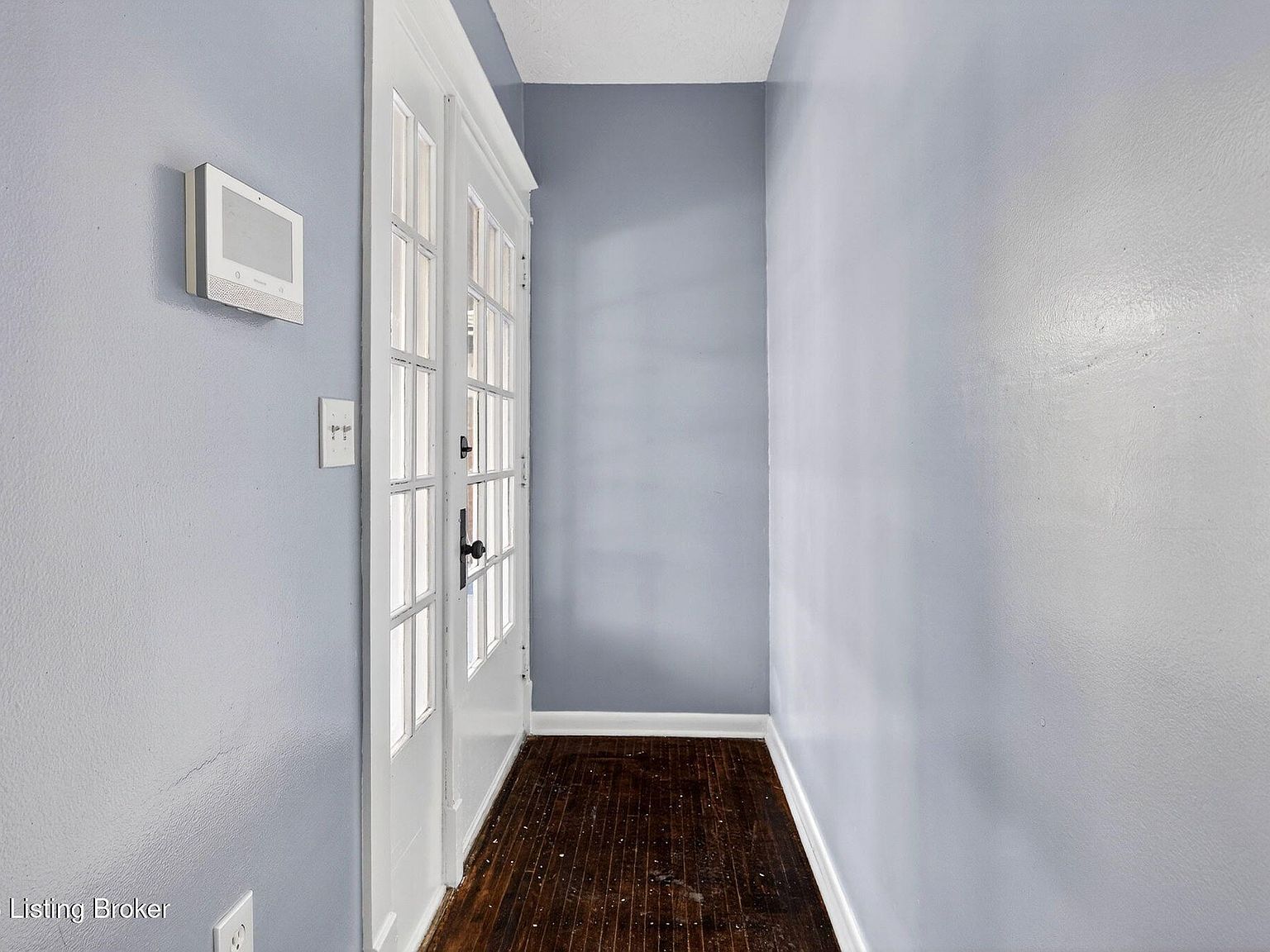 3914 River Park Dr Louisville, KY 40211  | Single Family