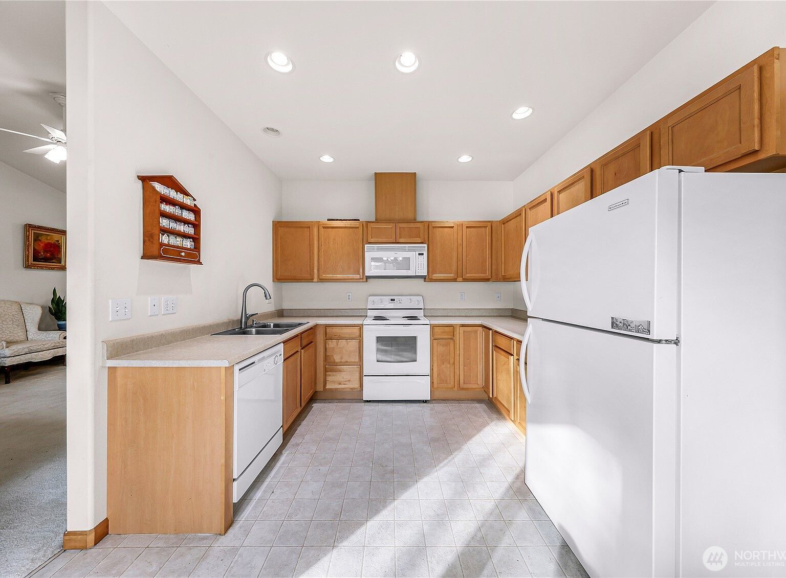 1305 Boon St APT 213 Sumas, WA 98295  | Condominium