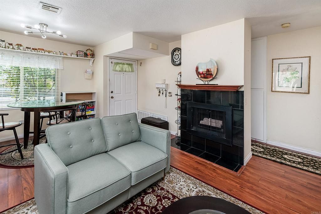 10758 Dabney Dr APT 40 San Diego, CA 92126  | Condominium