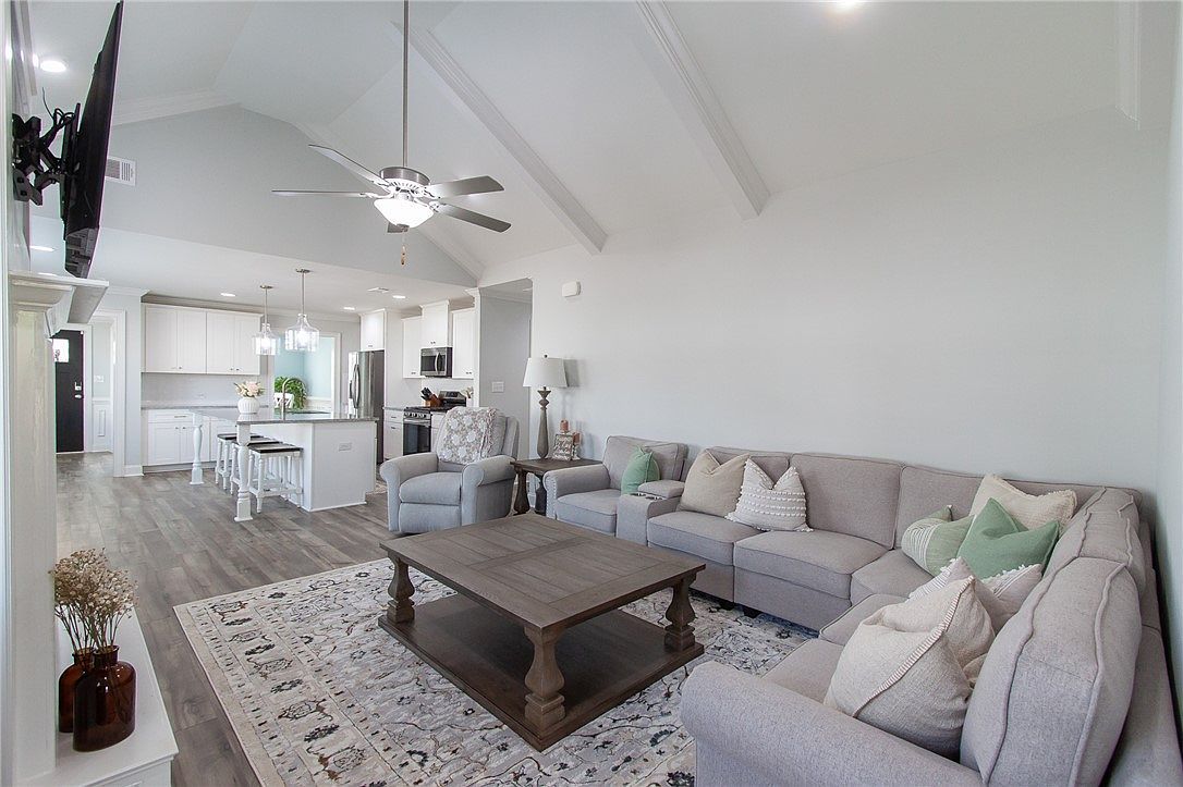 2219 Lakeview Dr Opelika, AL 36801 | Single Family