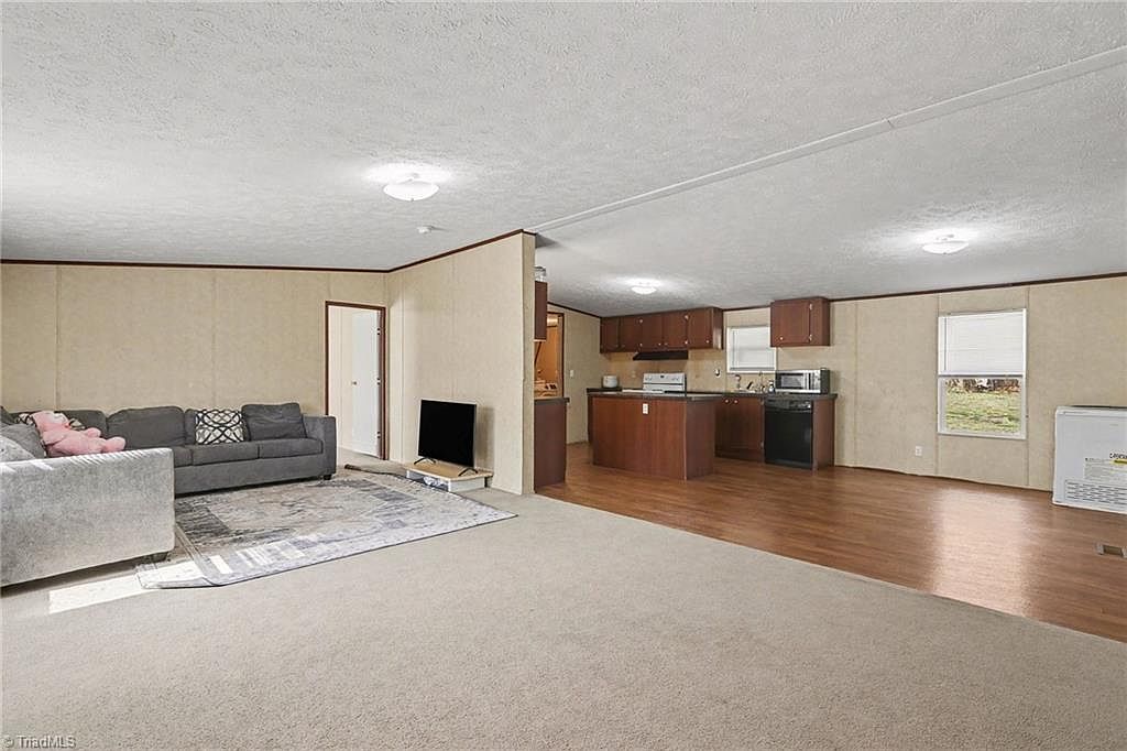 4963 Thom Rd Mebane, NC 27302  | New build