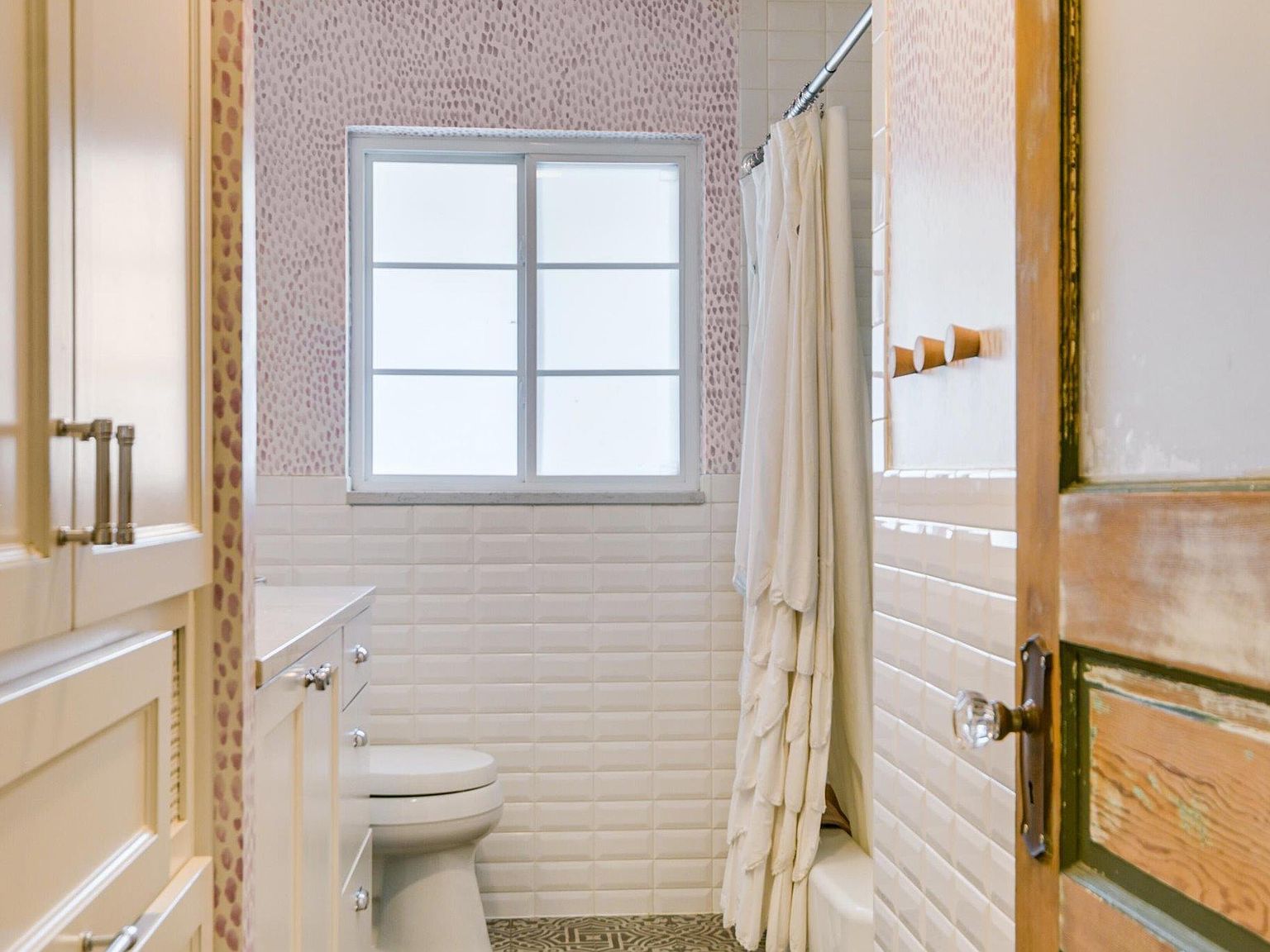 1600 Larkwood Dr Austin, TX 78723 | Single Family