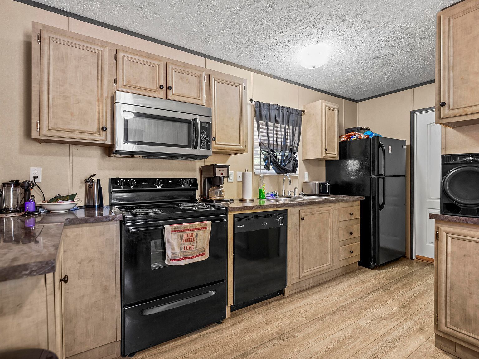 319 Log Cabin Rd Berea, KY 40403  | New build