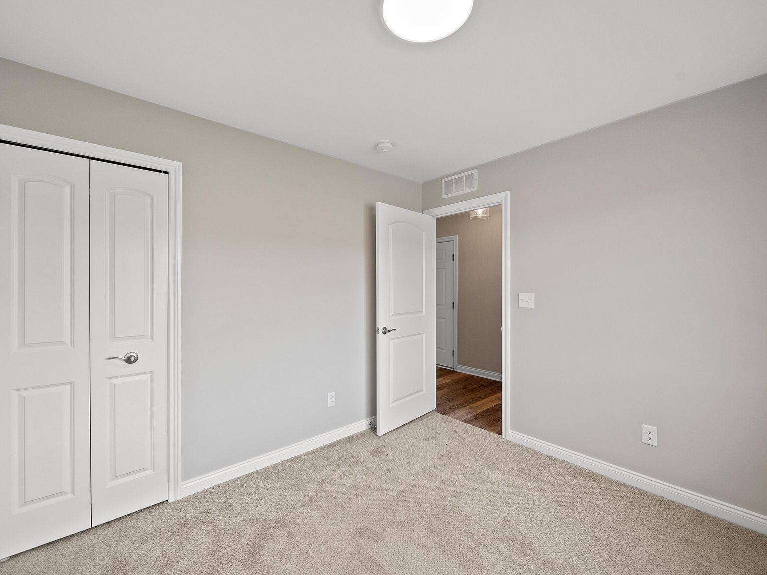 5401 Volterra Dr Monroe, MI 48161  | Condominium