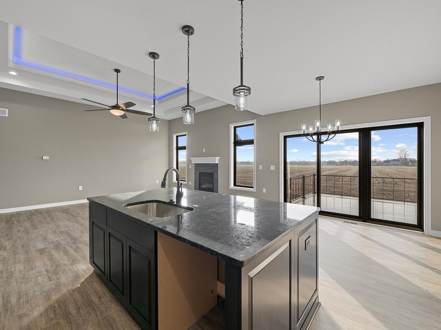 8127 Hunters Ridge Dr Newport, MI 48166  | Single Family