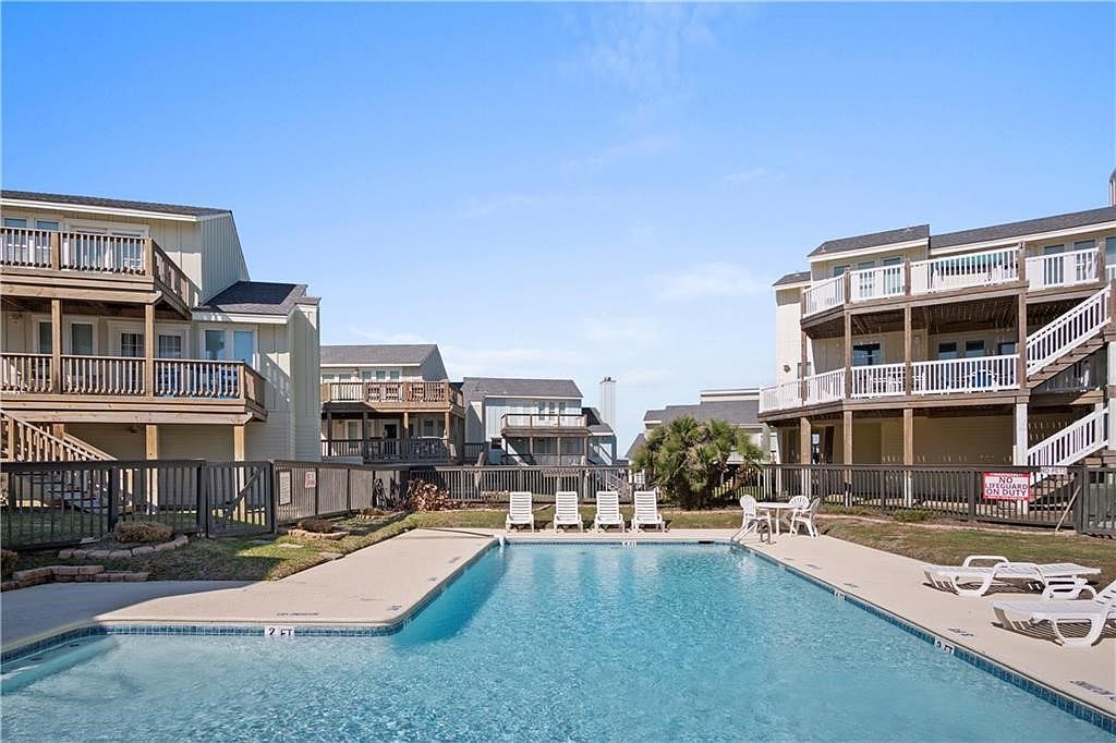 6871 State Highway 361 #11 Port Aransas, TX 78373  | Condominium