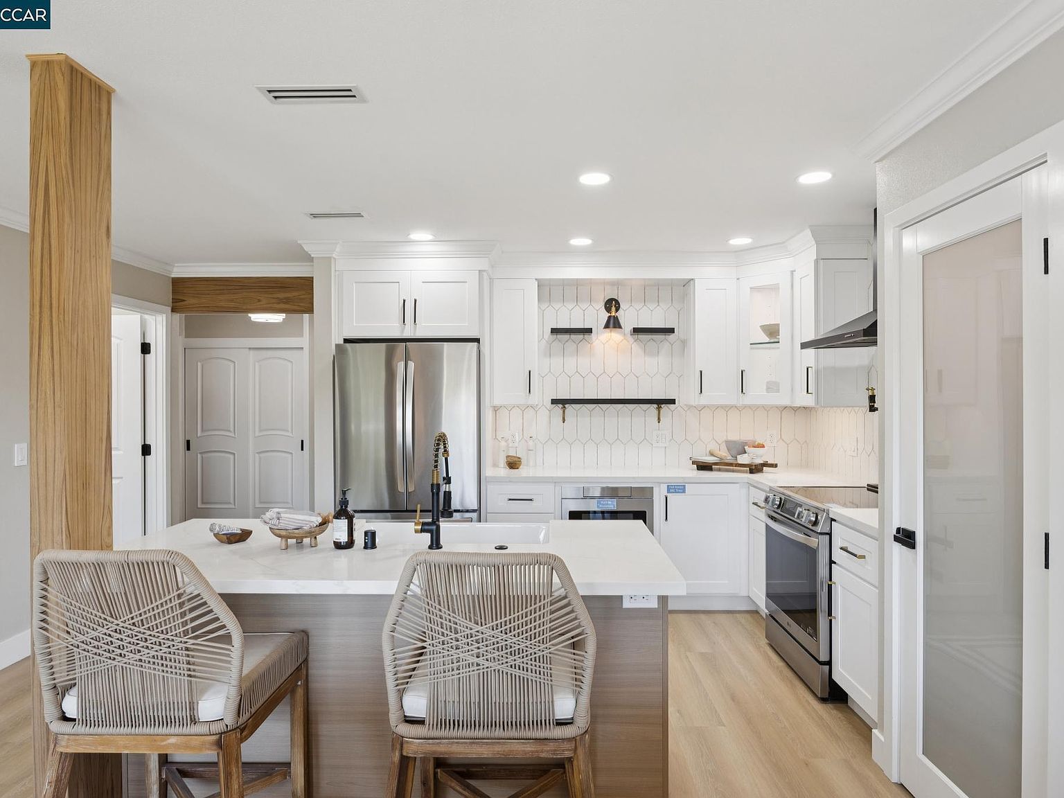 2101 Golden Rain Rd APT 14 Walnut Creek, CA 94595  | Condominium