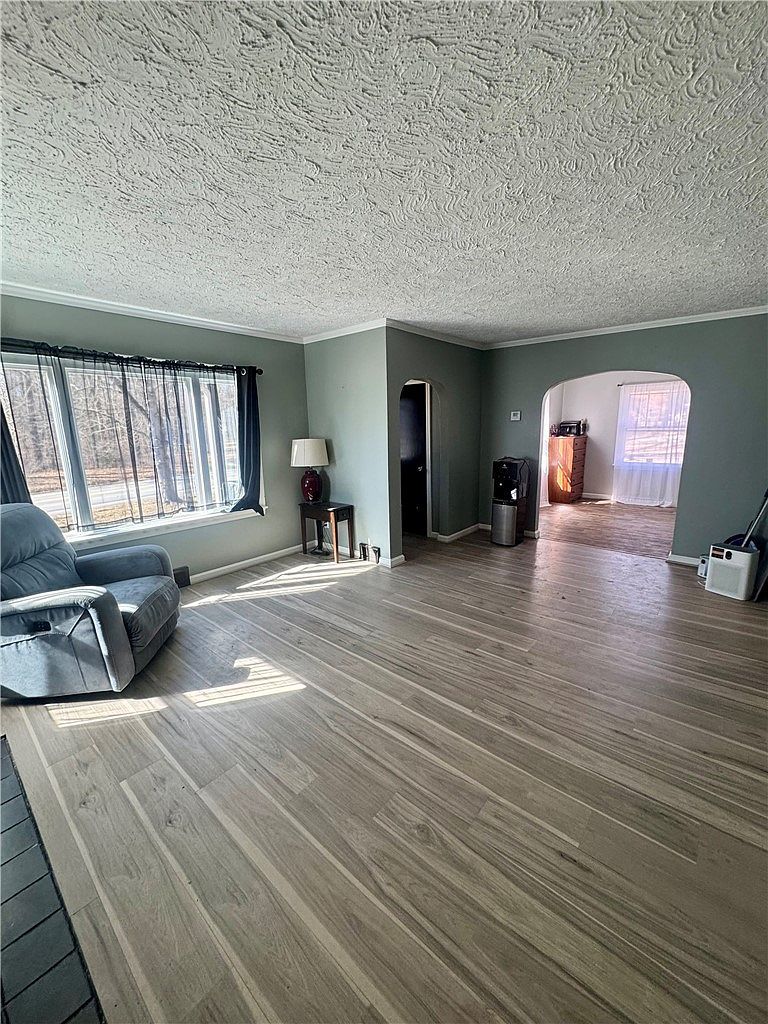 5782 N Edinburg Rd Edinburg, PA 16116 | Single Family