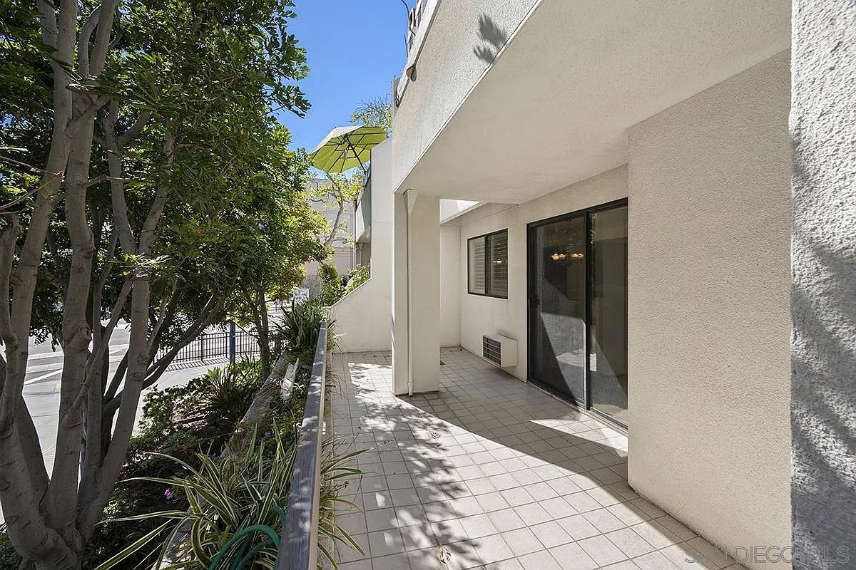 701 Kettner Blvd Unit 15 San Diego, CA 92101  | Condominium