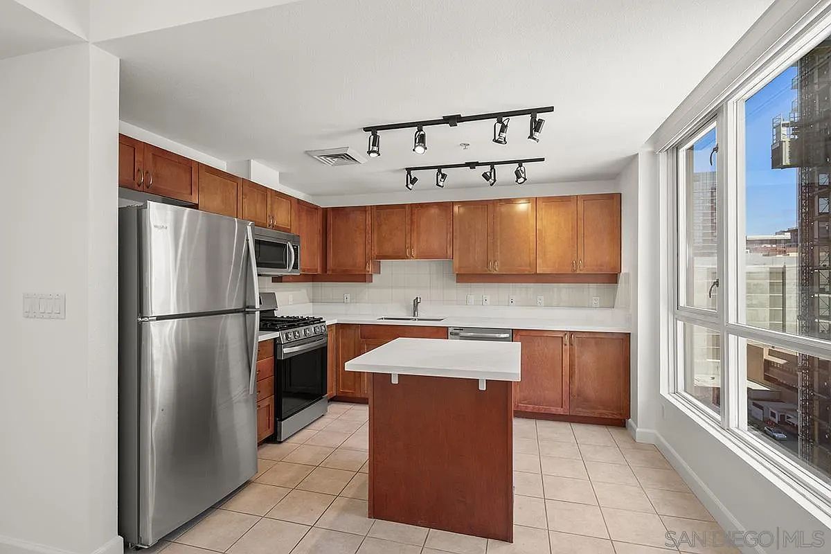 1240 India St Unit 1205 San Diego, CA 92101  | Condominium