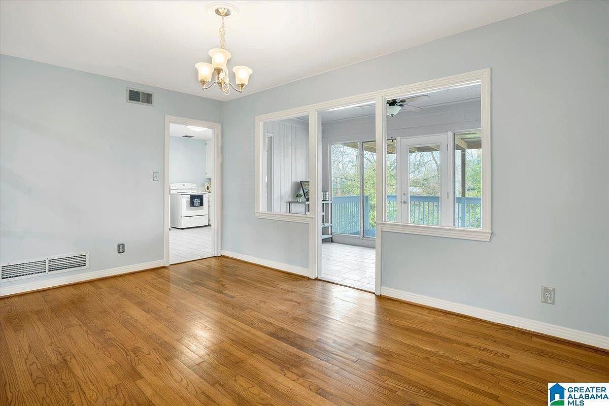 5736 8th Ave S Birmingham, AL 35212  | Single Family