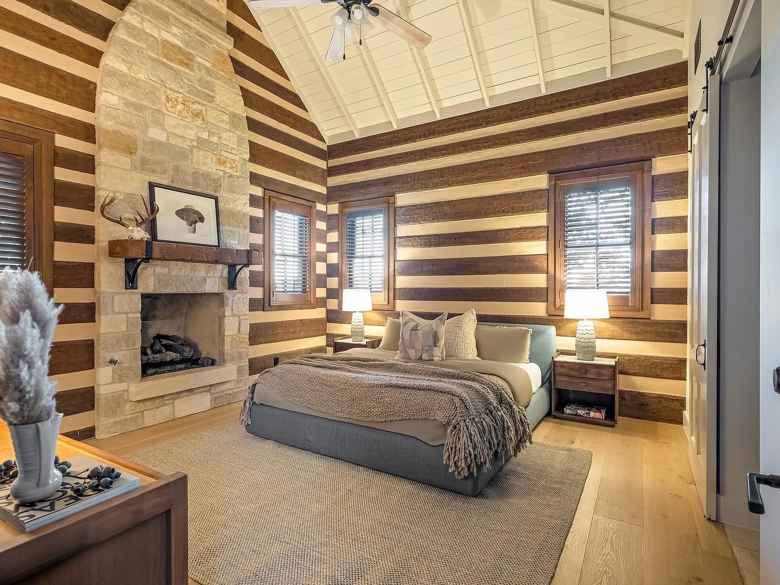 65 Riviera Cv Fredericksburg, TX 78624  | Single Family