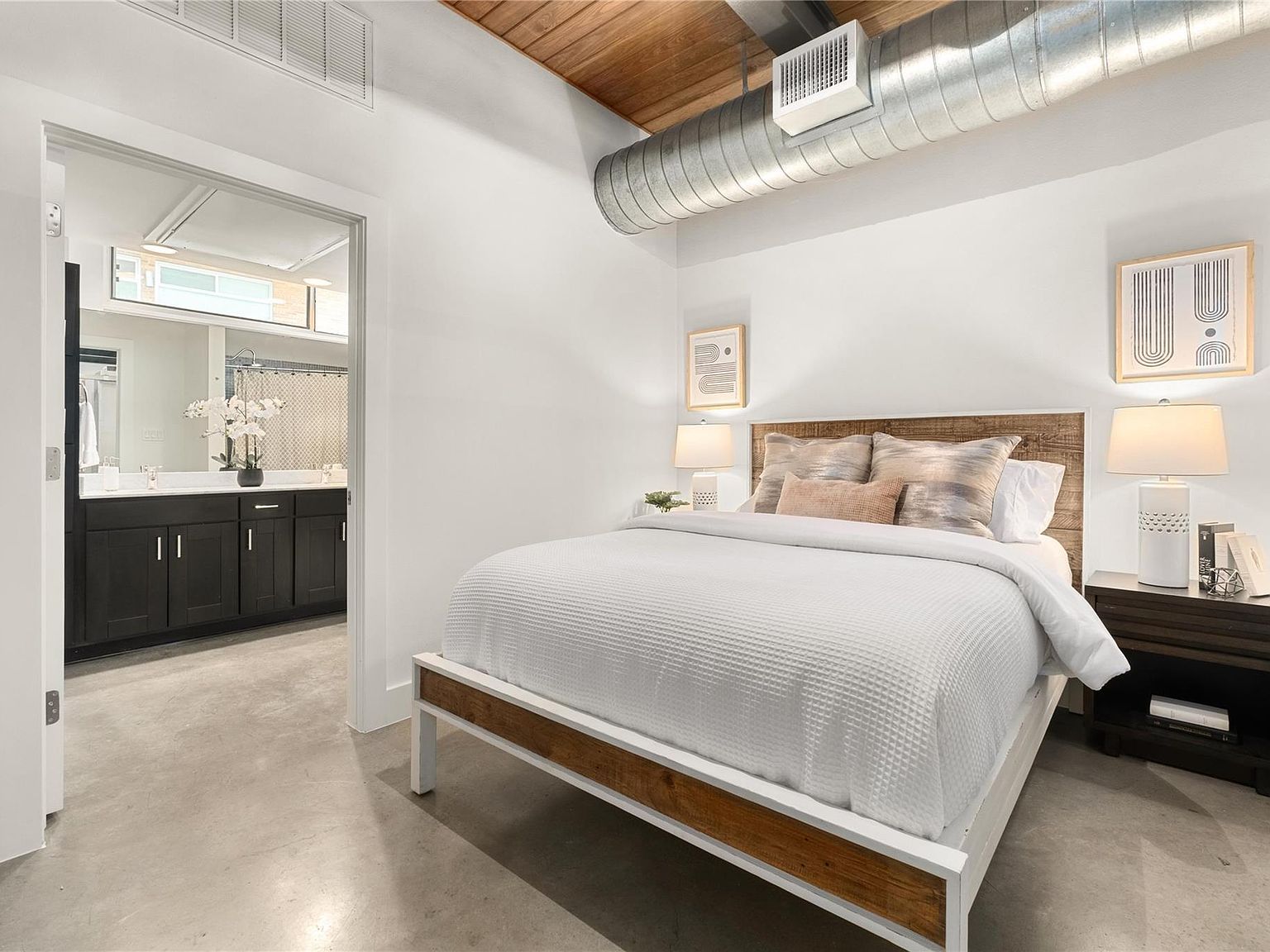 2205 N Lamar Blvd Unit 113 Austin, TX 78705  | Condominium