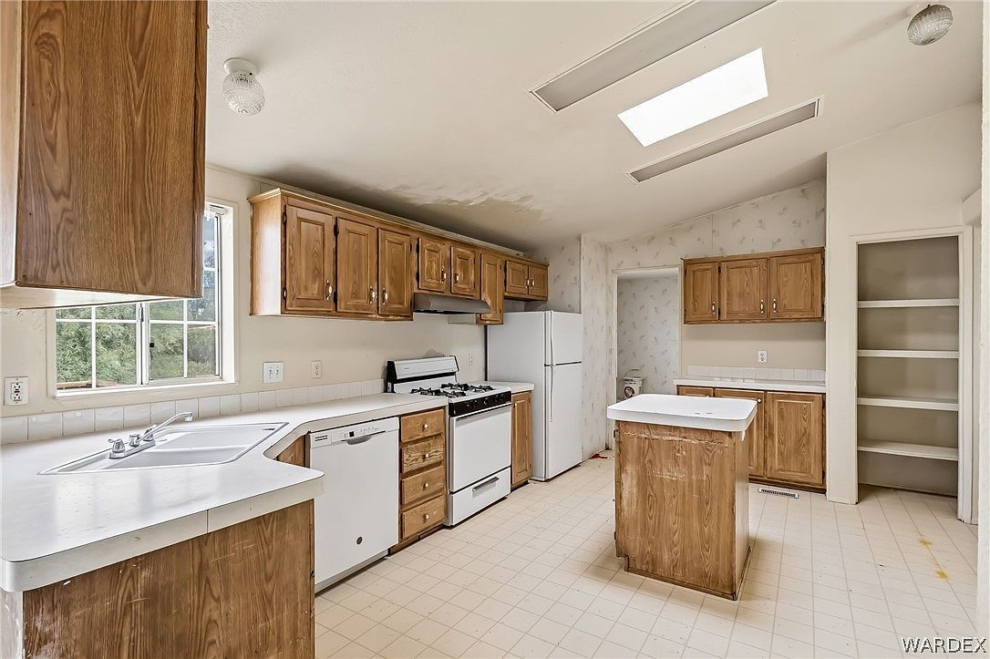 2389 Castle Rock Cir Bullhead City, AZ 86442  | New build