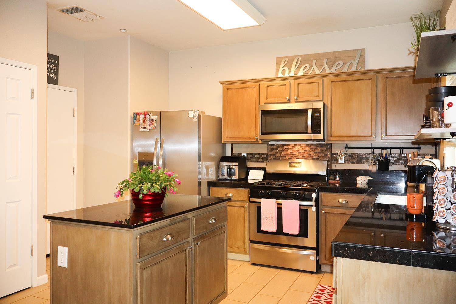 1348 Apple Ct Madera, CA 93638 | Single Family