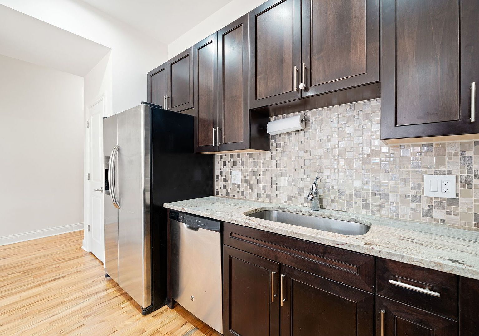 2354 S Oakley Ave UNIT B2 Chicago, IL 60608  | Condominium