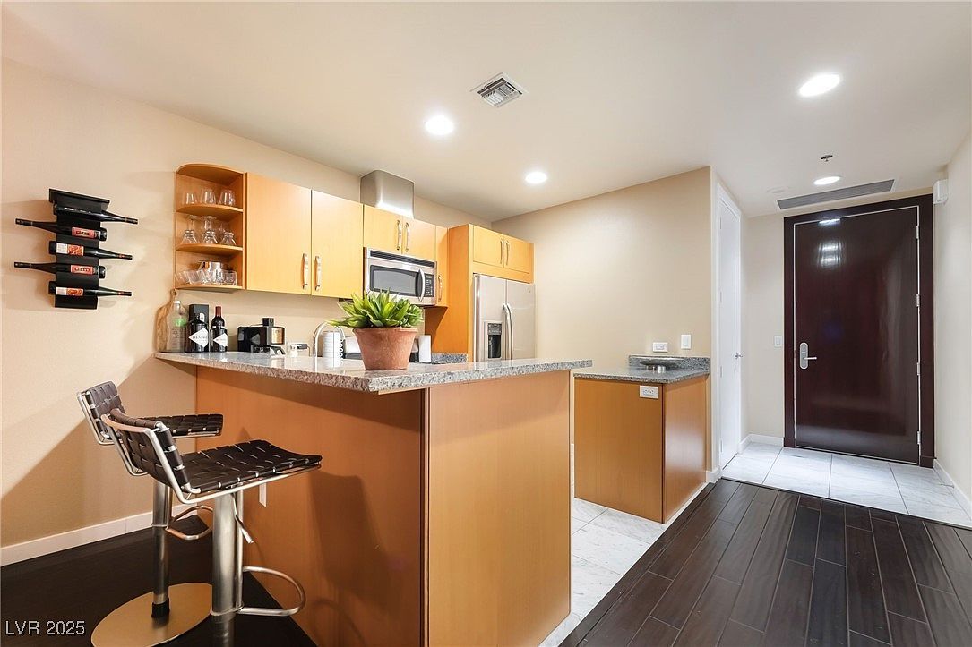 4525 Dean Martin Dr UNIT 1103 Las Vegas, NV 89103  | Condominium