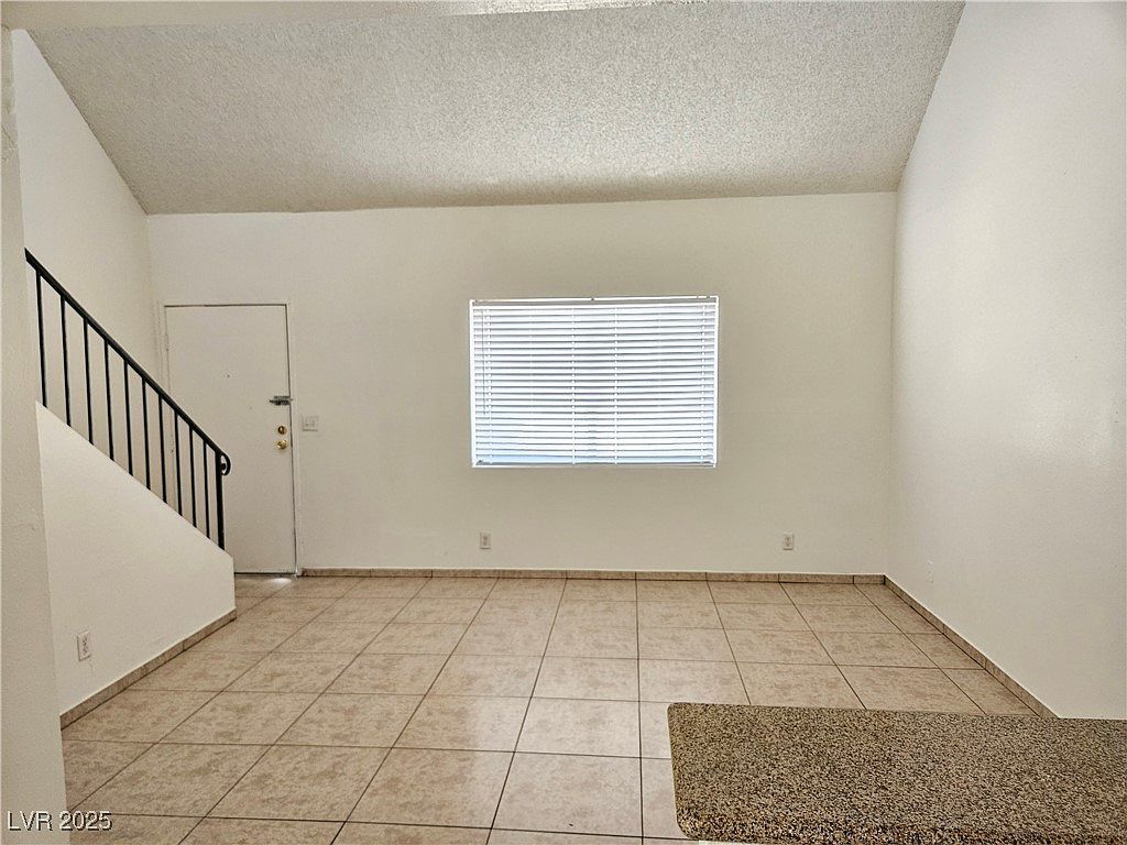 5227 Garden Ln Las Vegas, NV 89119 | Multi Family