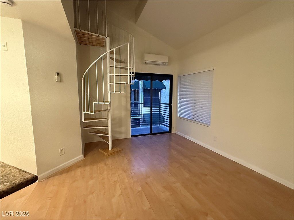 460 Elm Dr Unit 204 Paradise Town, NV 89169  | Condominium