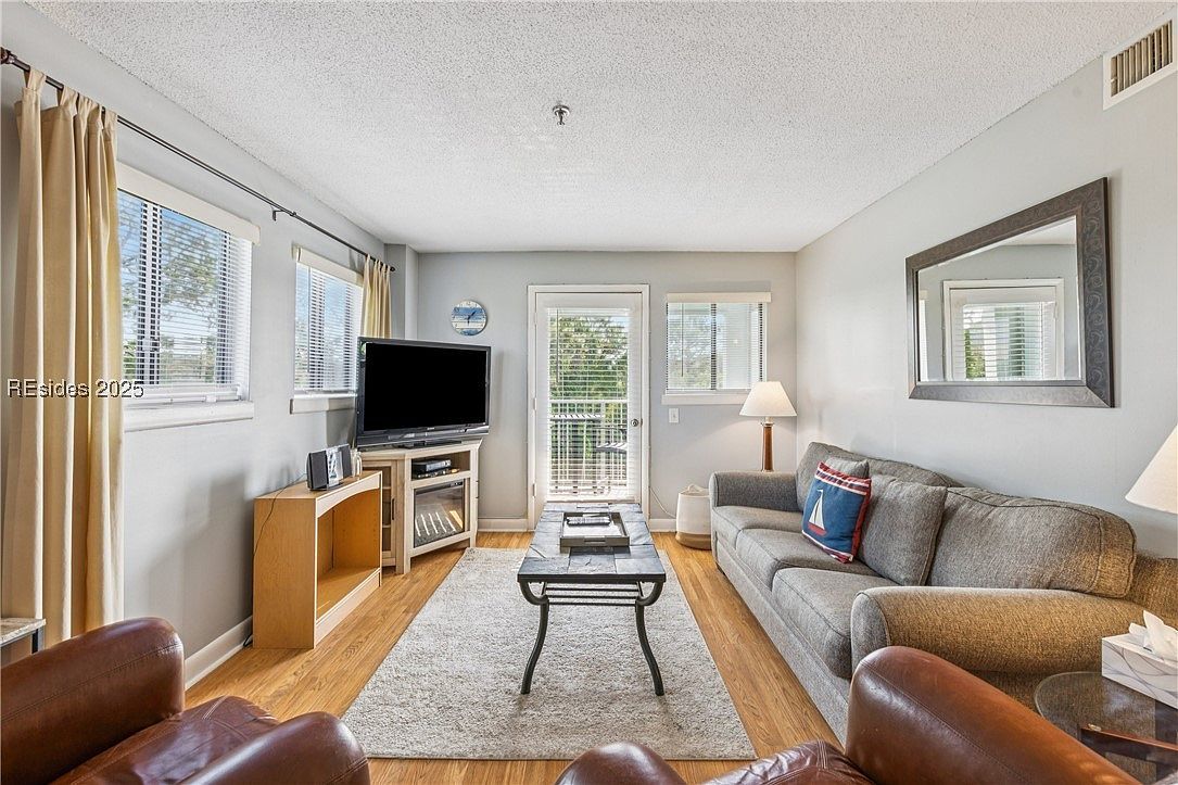 663 William Hilton Pkwy #3413 Hilton Head Island, SC 29928  | Condominium