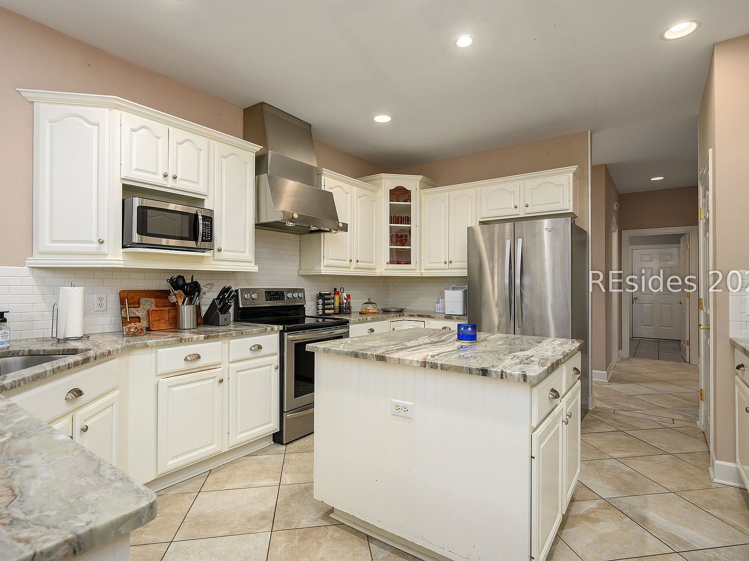 8 Old Fort Way Hilton Head Island, SC 29926 | Single Family