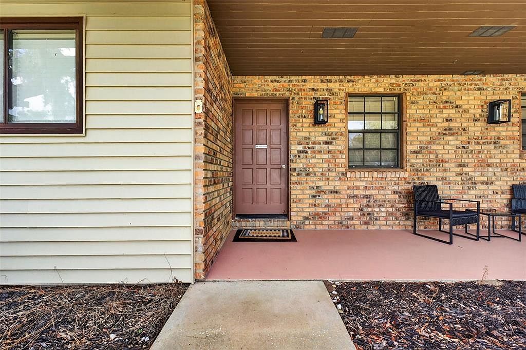 7 E Bay St Davenport, FL 33837 | Single Family