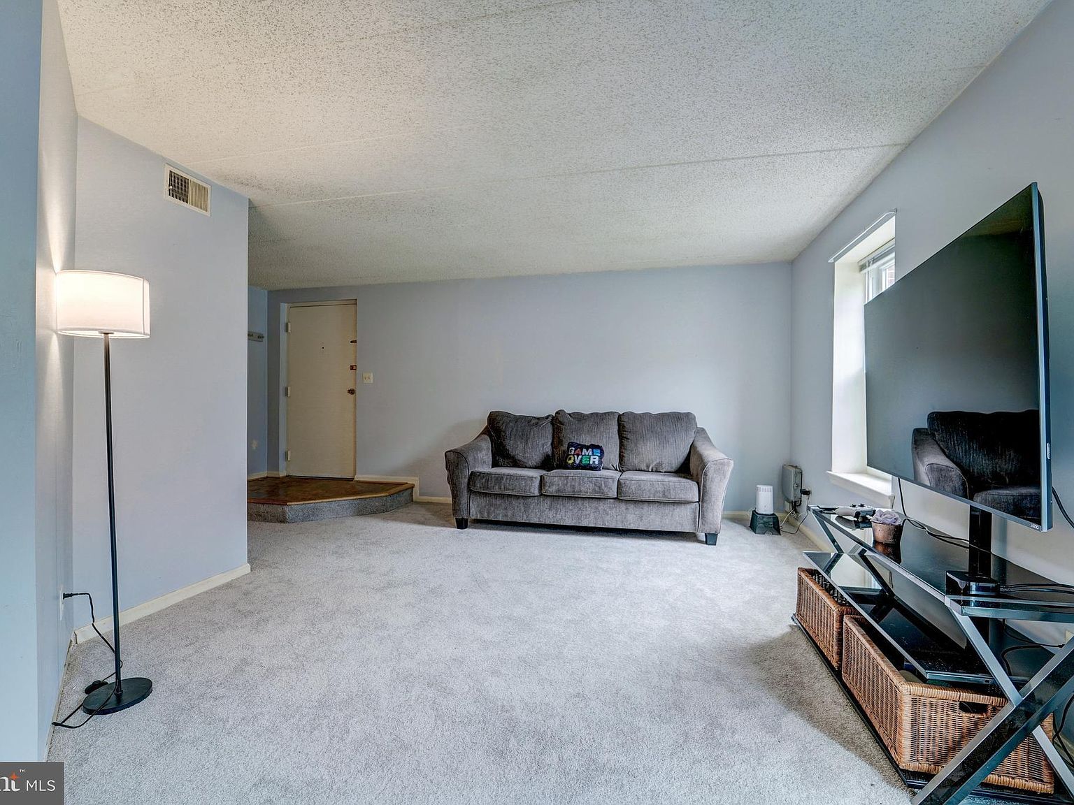 618 Newbridge Ct #3 Arnold, MD 21012  | Condominium