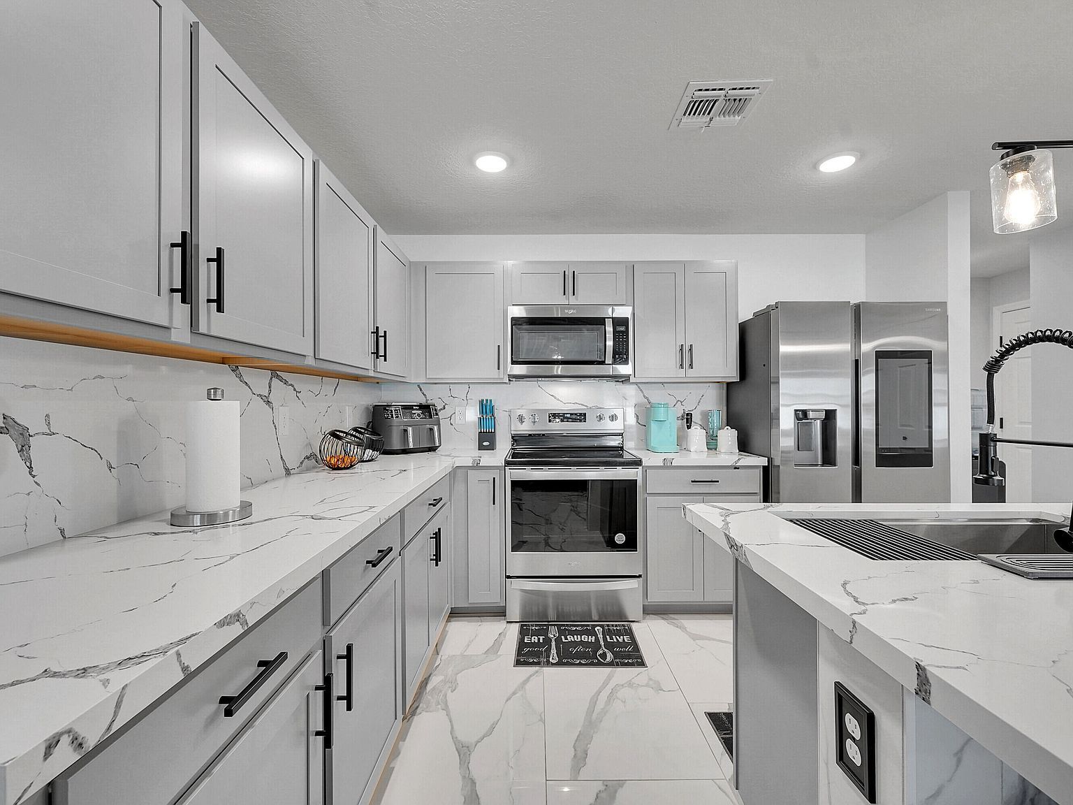 457 SE Guava Ter Port Saint Lucie, FL 34983 | Single Family