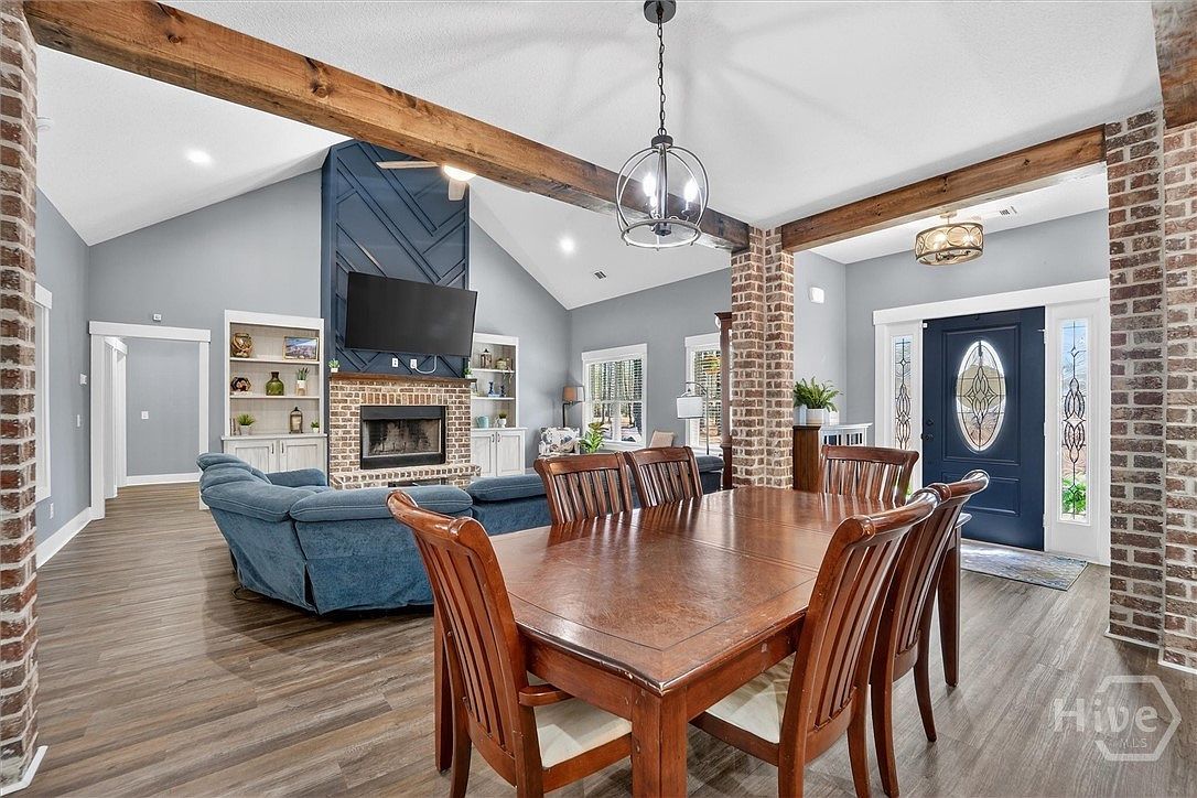 323 Edgewood Rd Guyton, GA 31312  | Single Family